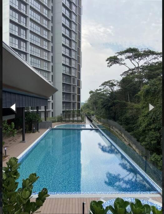 The Clio 2 Residences, Beside Ioi City Mall, Opposite Hospital Serdang, Beside Uniteen And Upm, Putrajaya Exteriör bild