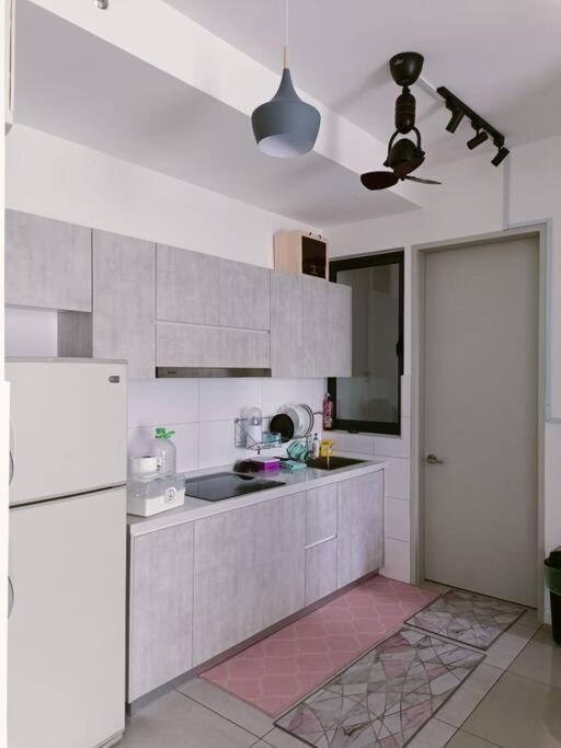 The Clio 2 Residences, Beside Ioi City Mall, Opposite Hospital Serdang, Beside Uniteen And Upm, Putrajaya Exteriör bild