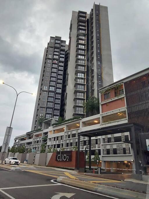 The Clio 2 Residences, Beside Ioi City Mall, Opposite Hospital Serdang, Beside Uniteen And Upm, Putrajaya Exteriör bild