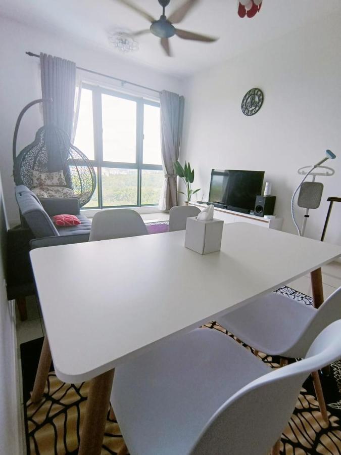 The Clio 2 Residences, Beside Ioi City Mall, Opposite Hospital Serdang, Beside Uniteen And Upm, Putrajaya Exteriör bild